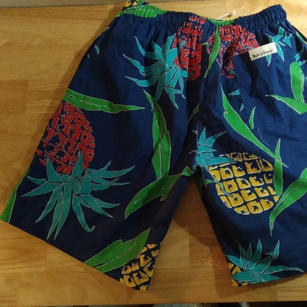 Vintage pineapple pattern